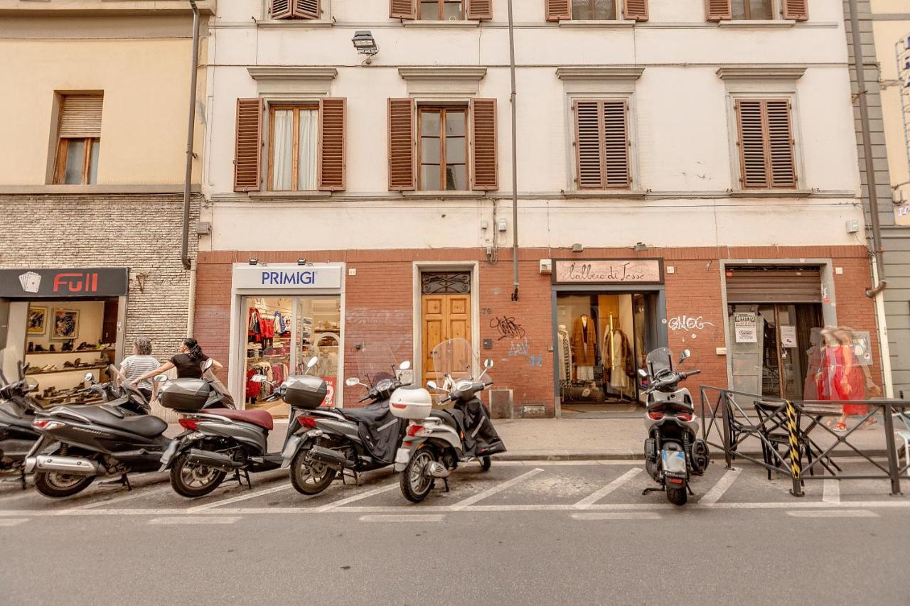 Gastone Apartment By Mamo Florenz Exterior foto